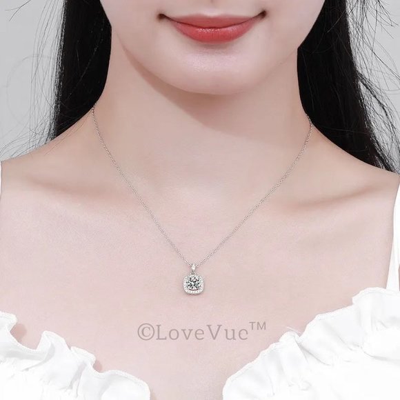 Certified 1ct. t.w. Diamond Square Frame Drop Halo Necklace VVS1 GRA Certified - Picture 7 of 16